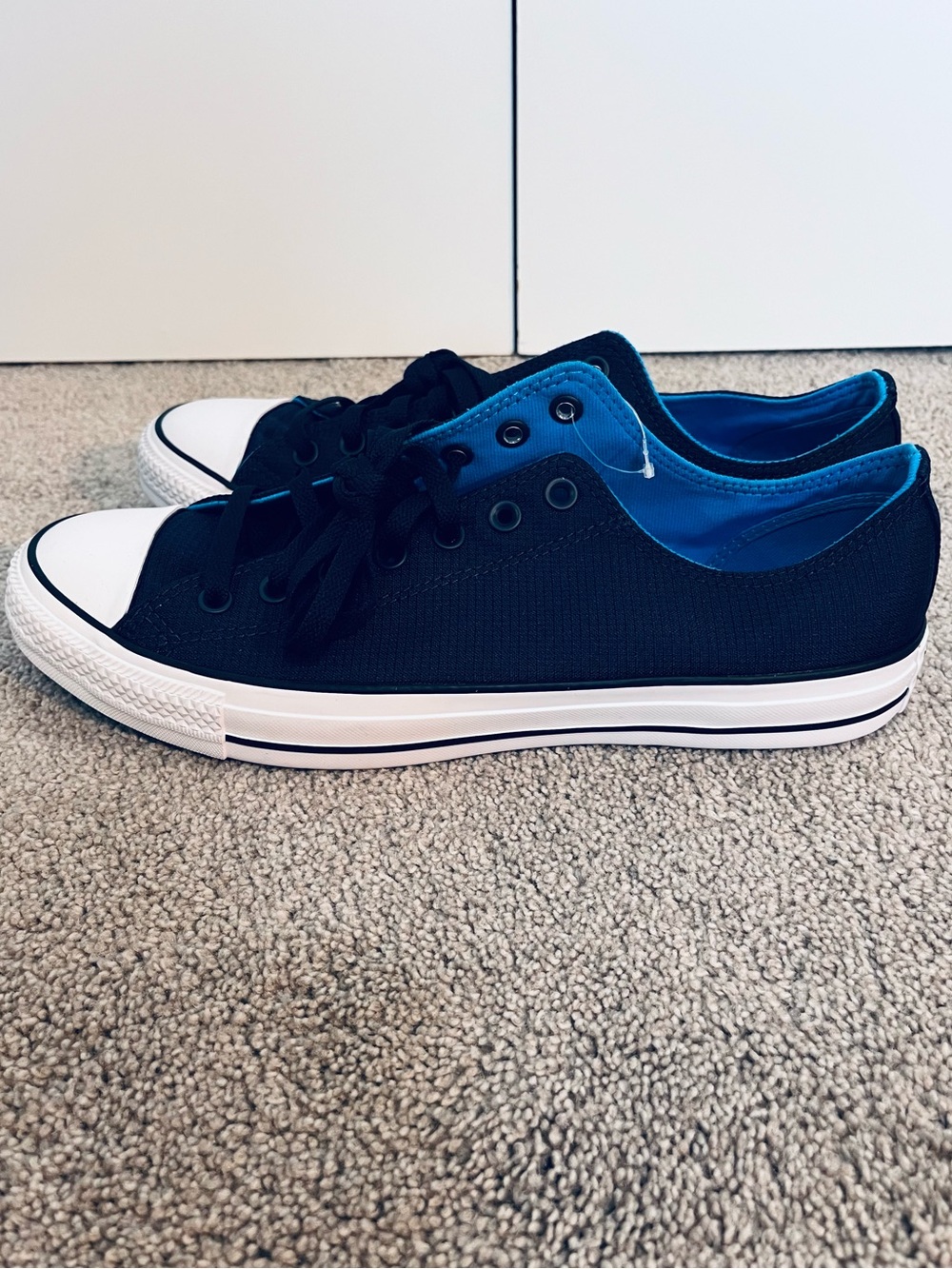 NWOT-Converse All Star Low-Top Sneakers in Navy and Bright Blue - Picture 4 of 7